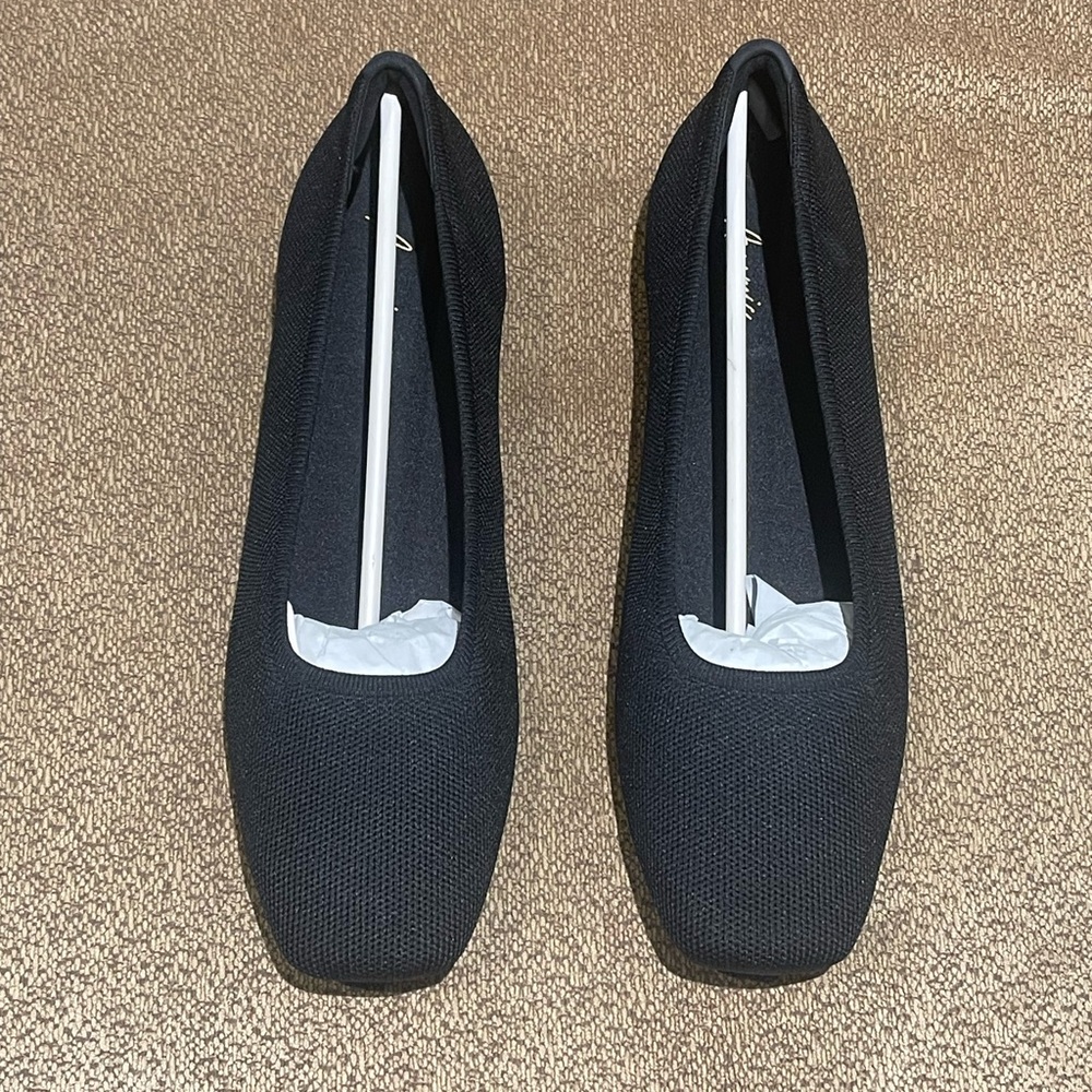 ARROMIC: Elegant Black Women's Shoes W-11